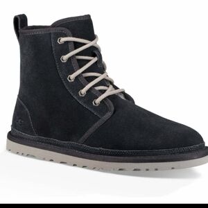 UGG Men's Sz. 12 Neumel Unlined Leather Chukka Boot In Dark Blue